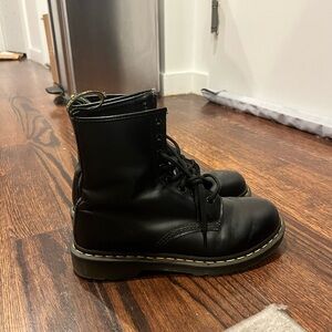 Black Dr Martens Boots